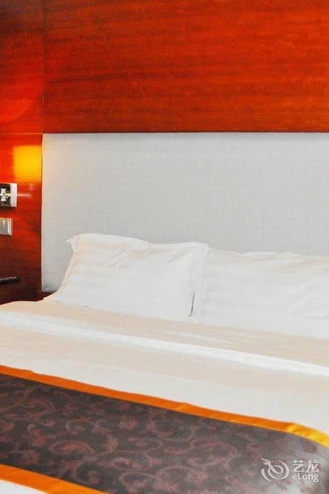 Changchun Ya Tai Hotel Exterior foto